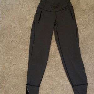 Size 4 lululemon jogger